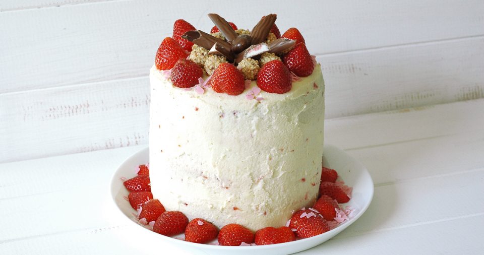 Naked Cake Biskuit T Rtchen Mit Frischk Se Buttercreme Liebe Ist Backen